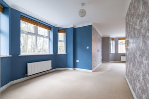 Dining area- click for photo gallery